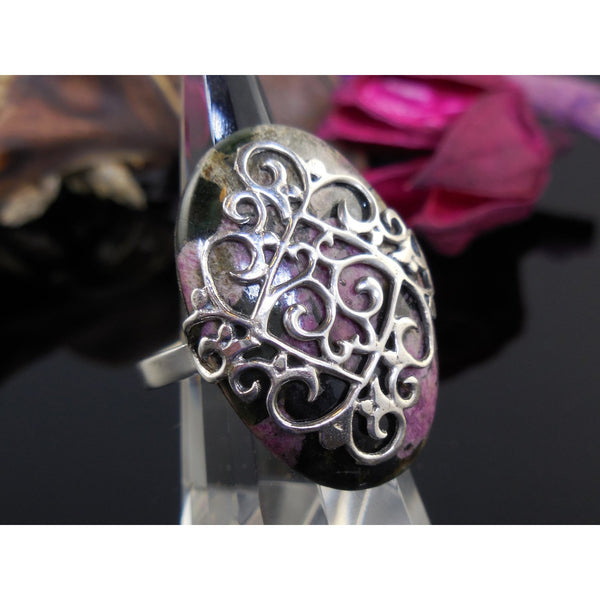 Eudialyte Sterling Silver Filigree Ring - Size 6.5