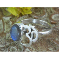 Labradorite Sterling Silver Ohm Ring – Size 7.75