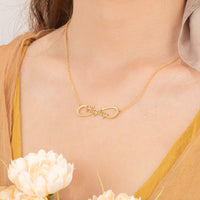 Personalized Infinity Necklace with 1 Name